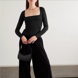 SKIMS SCOOP NECK LONG SLEEVE TOP